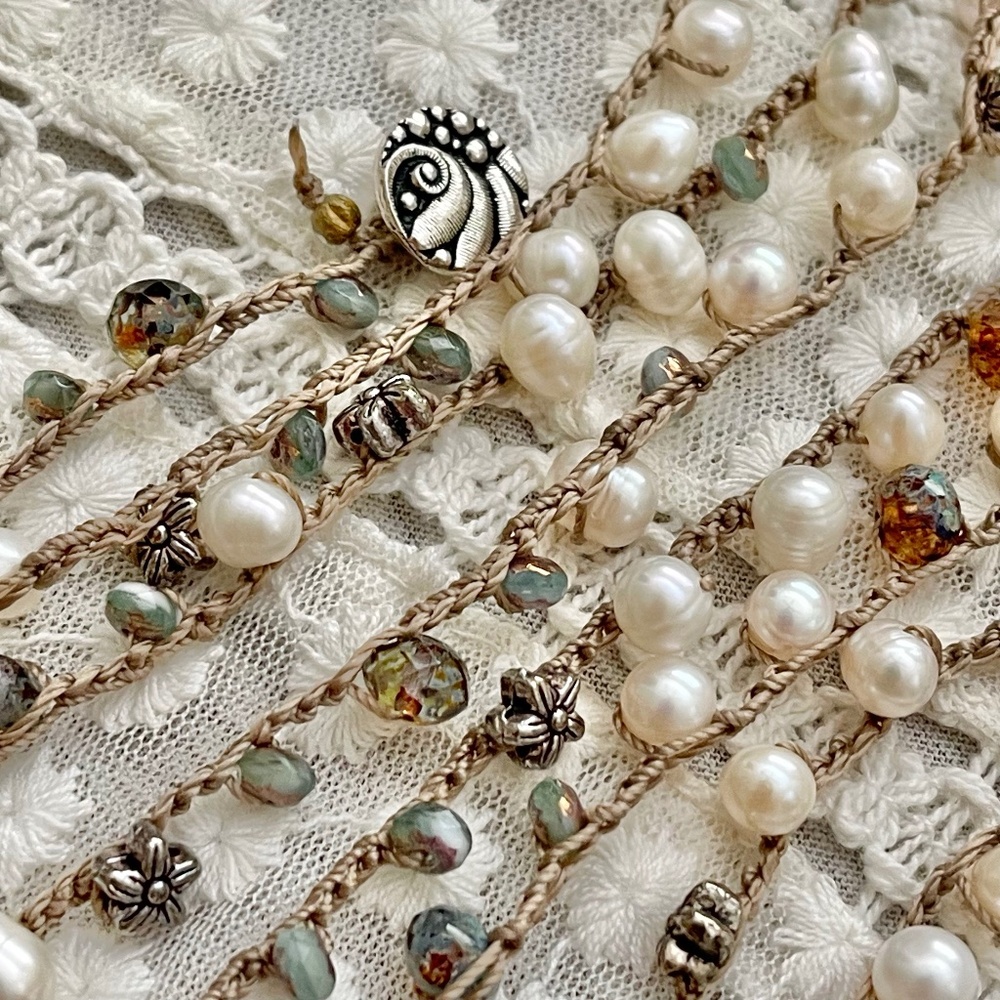 ARTISAN Necklace “Pearls in the Mist” on Sepia Long Crocheted Wrap - Picture 9 of 14
